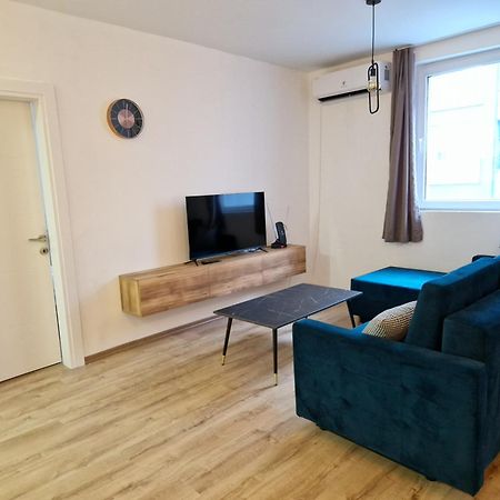 Kid Luxury Apartment 斯科普里 外观 照片