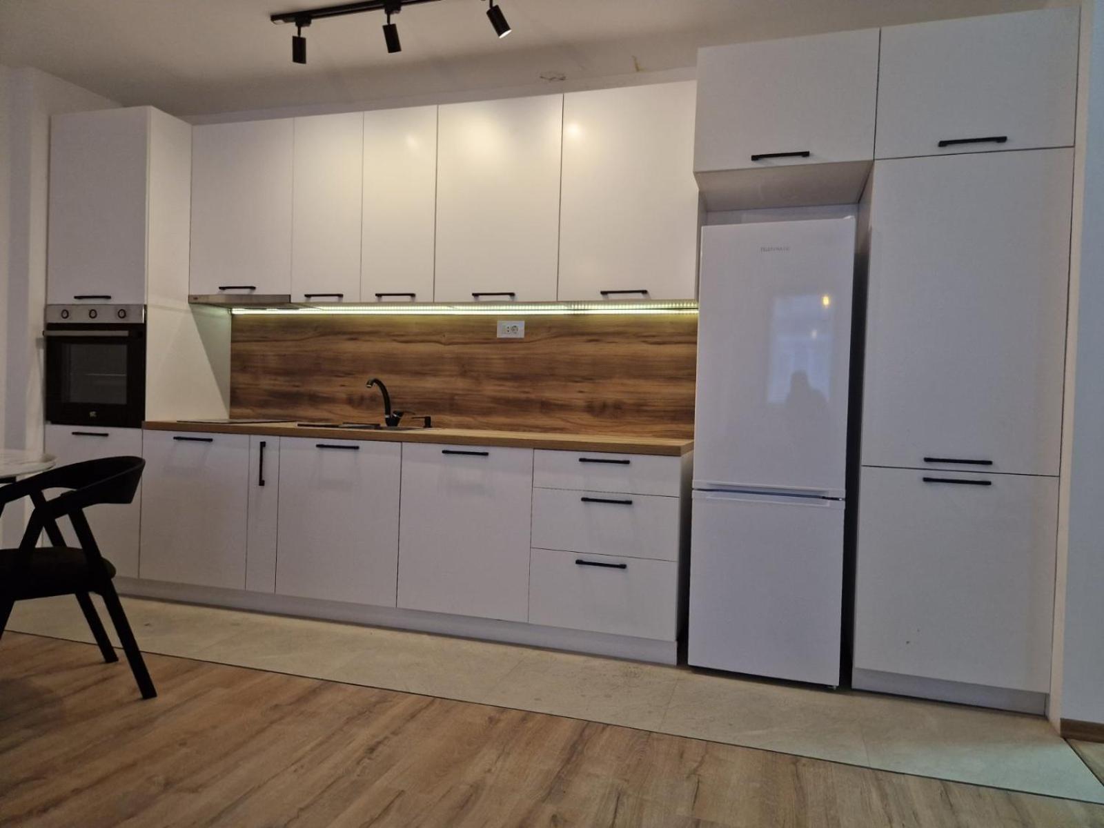 Kid Luxury Apartment 斯科普里 外观 照片